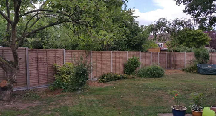 Professional fencing installation